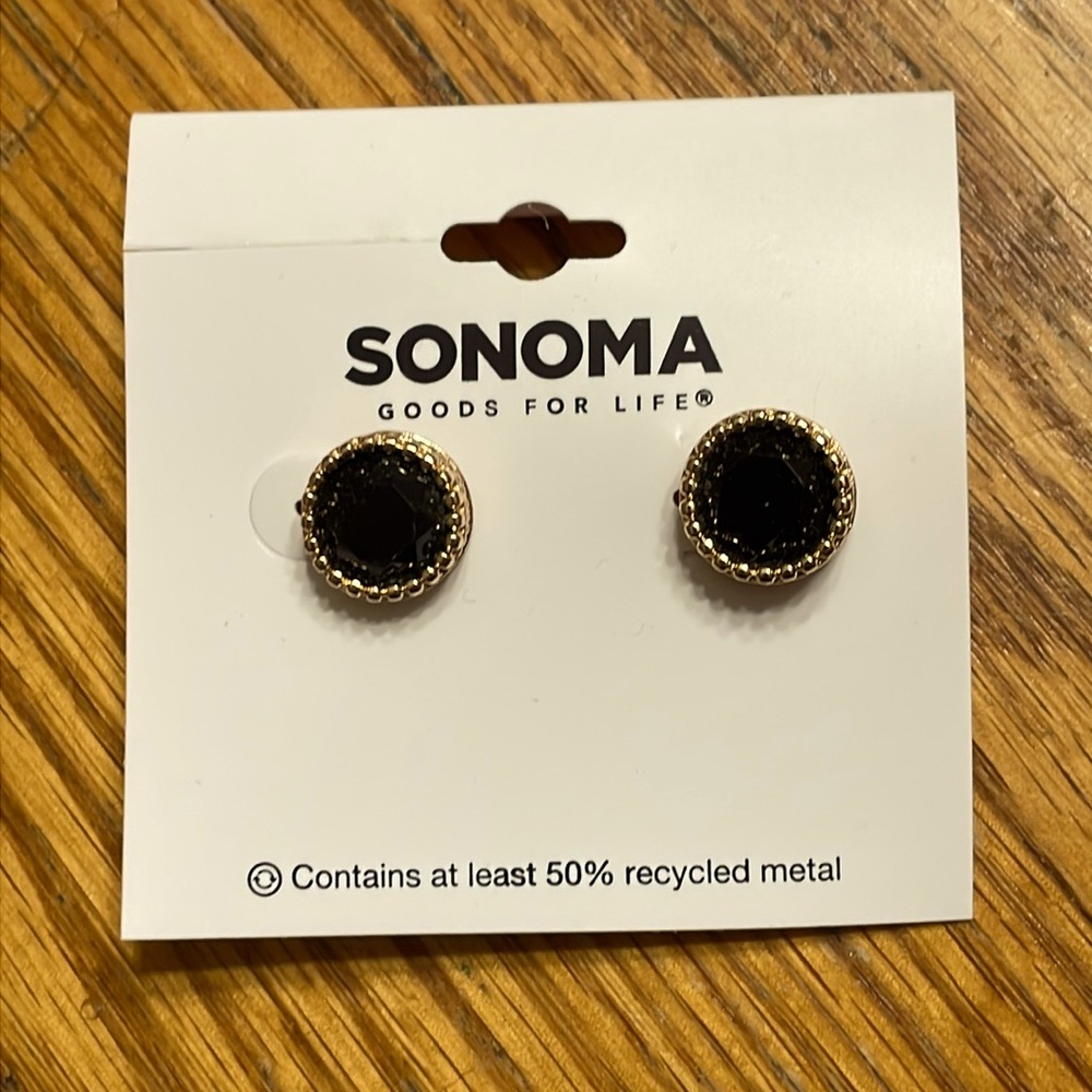 !!NEW!! Sonoma Gold-tone Black Stone textured rim stud earrings